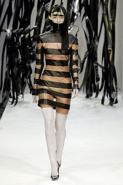 Gareth Pugh 07ﶬ׶