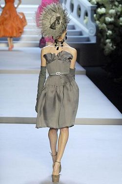 Christian Dior07ﶬʱװsho