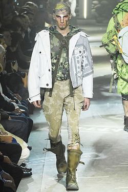 John Galliano08װ