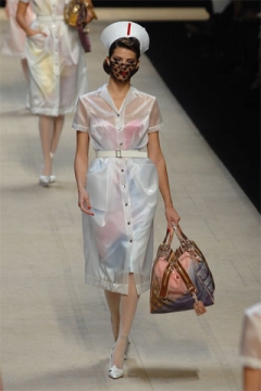 Louis Vuitton 2008İʱװ