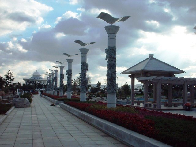 威海路欲变身“麦迪逊大道” 威海路欲变身“麦迪逊大道”