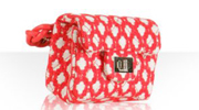 Chanel 2009春夏红色绗缝花手包